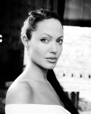 Angelina Jolie pic #81423
